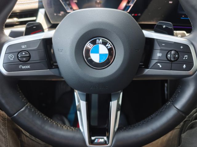 BMW 223 i xDrive*M-Sport*AHK*LED*Pano*Navi*Kamera*