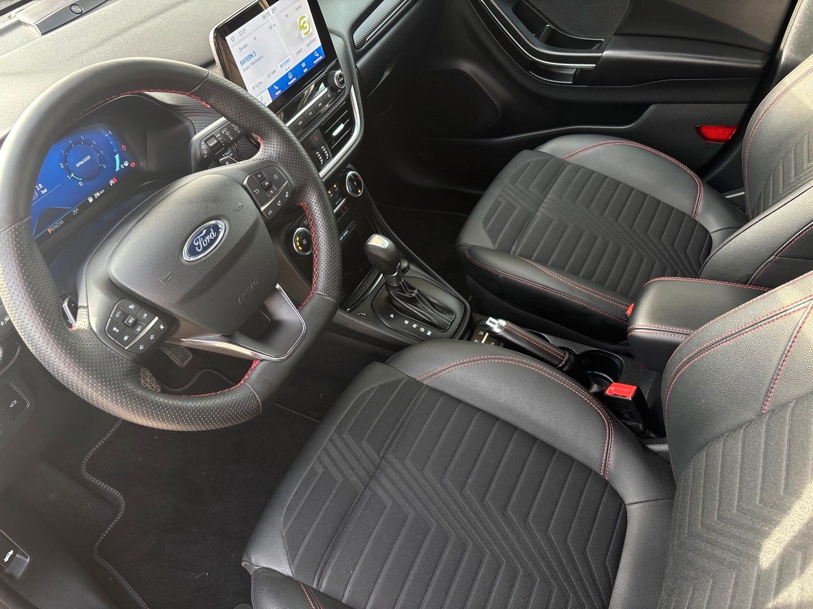 Fahrzeugabbildung Ford Puma ST-Line X, Fahrassistenzpaket