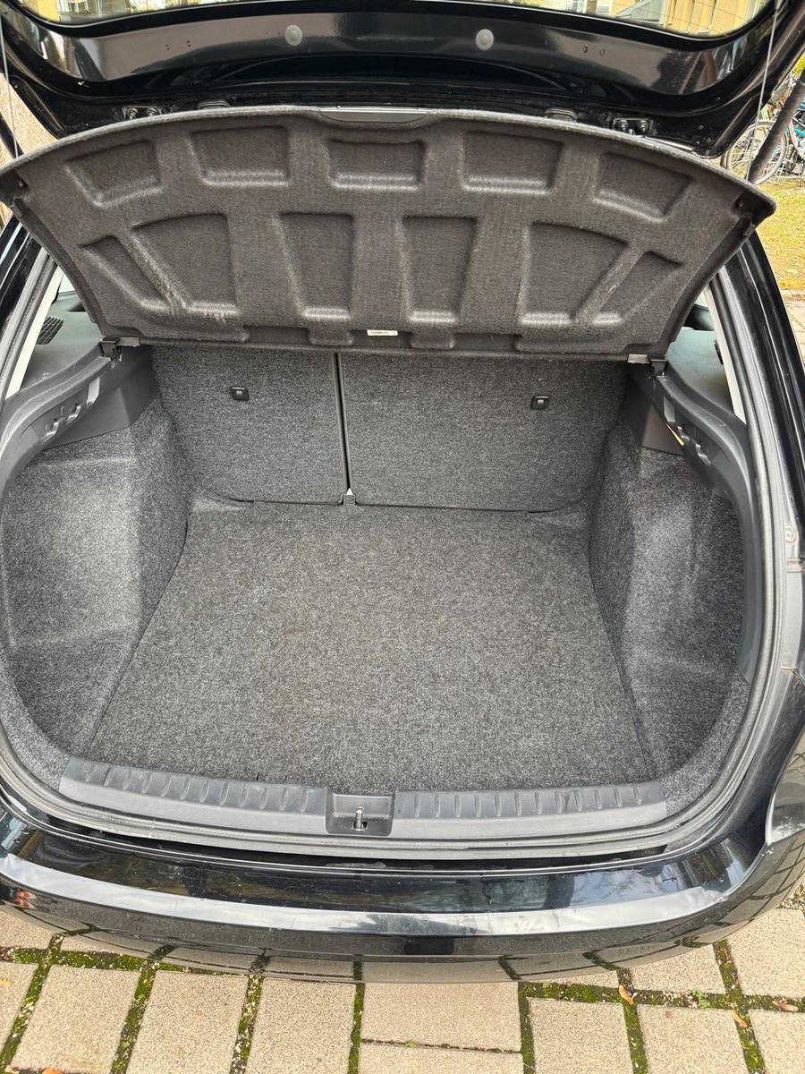 Seat Ibiza 2011 — photo 15