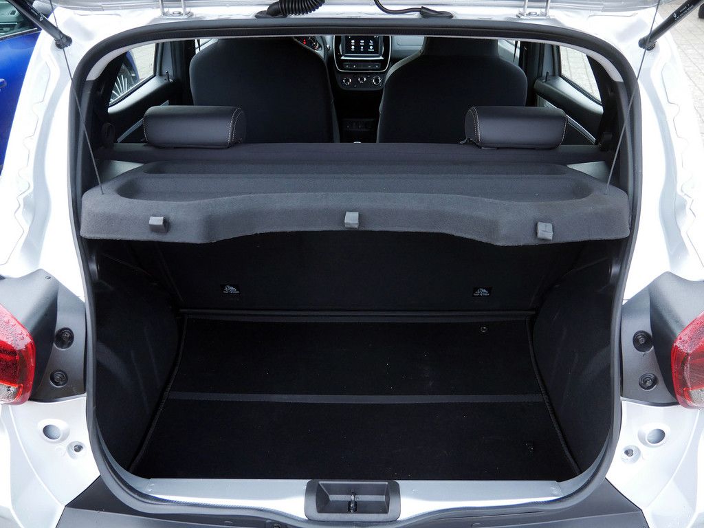 Fahrzeugabbildung Dacia Spring Essential KLIMA PDC RÜCKFAHRKAMERA NAVI