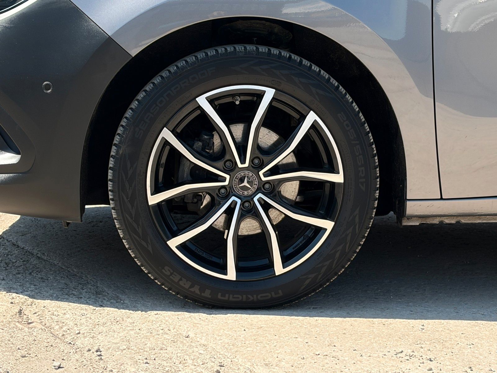 Fahrzeugabbildung Mercedes-Benz Citan Tourer 113 LED Temp. NAV CAM SHZ CarPlay