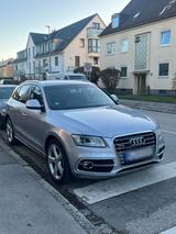 Audi AUDI SQ5 (QUATRO) - Audi A4 SUV