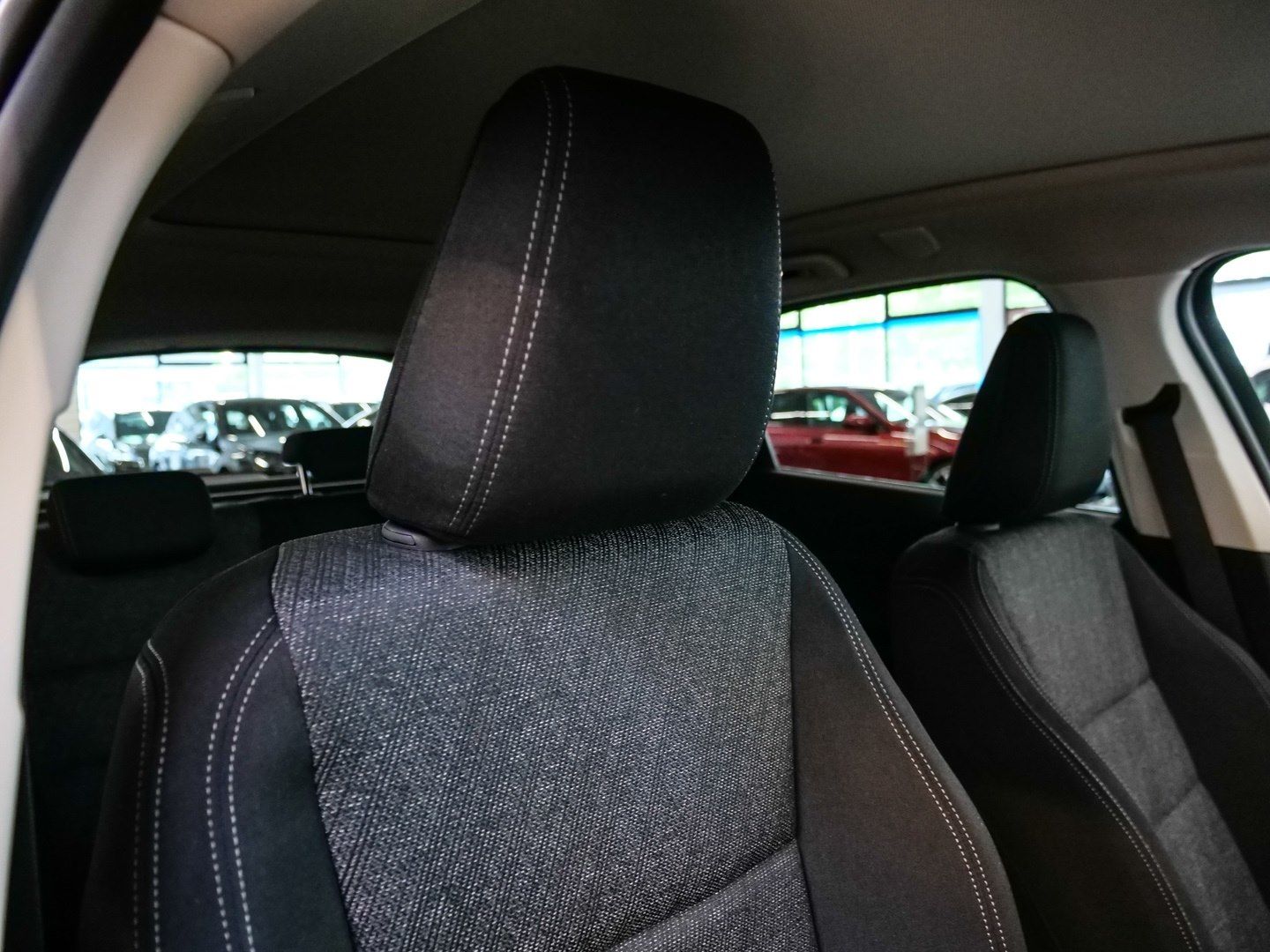 BMW 218 Active Tourer - Bild 16