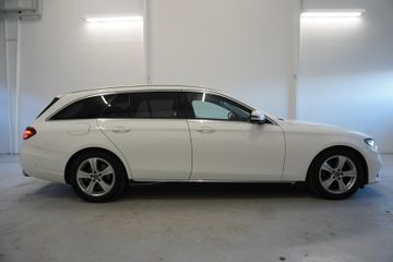 Mercedes E 220 - 5
