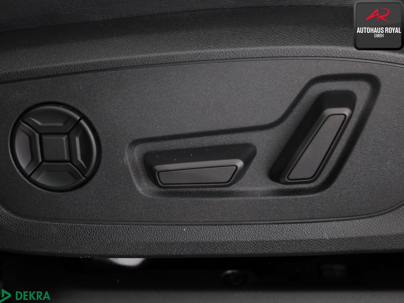 Audi Q3 Sportback 45 TFSI qu 3x S LINE MATRIX,SONOS foto 19