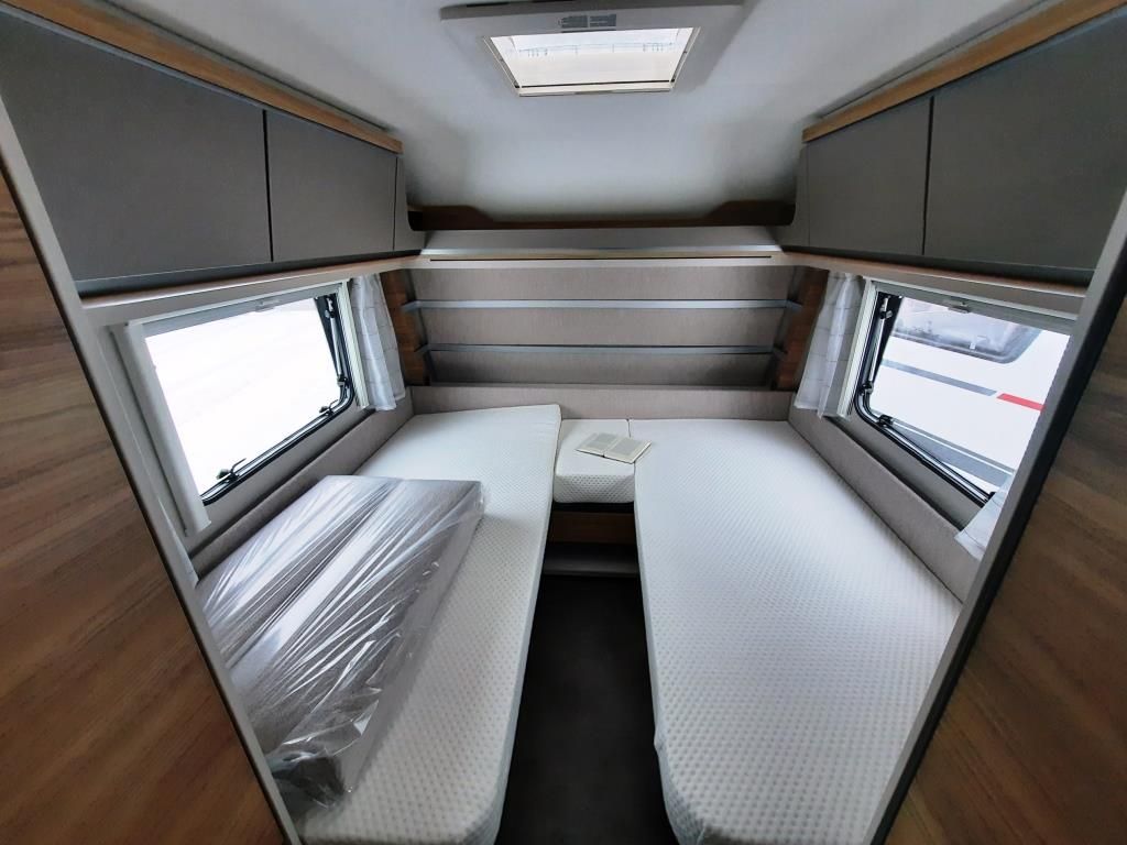 Fahrzeugabbildung Dethleffs Nomad 490 EST Verfüg./Sparen Sie 4.445,- €