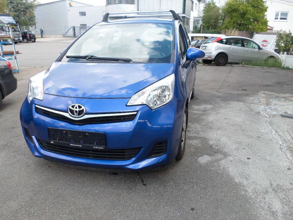 Toyota Verso-S