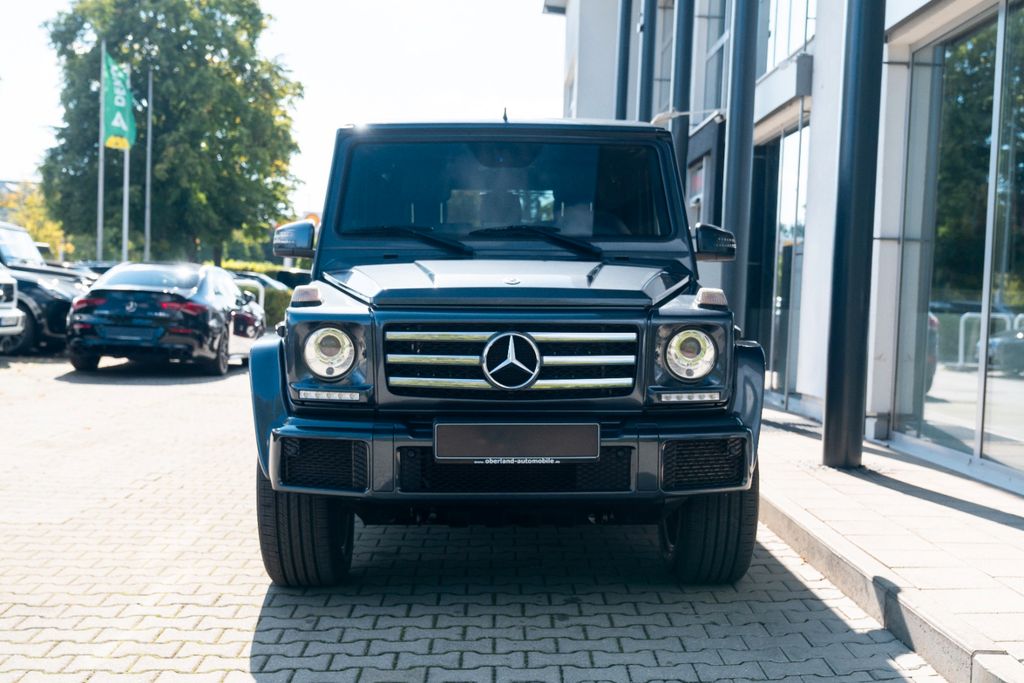Mercedes-Benz G 350 d/ EXKLUSIV/ HARMAN-KARDON/ 19"/ SPORT PAK Mercedes-Benz G 350 d/ EXKLUSIV/ HARMAN-KARDON/ 19"/ SPORT PAK