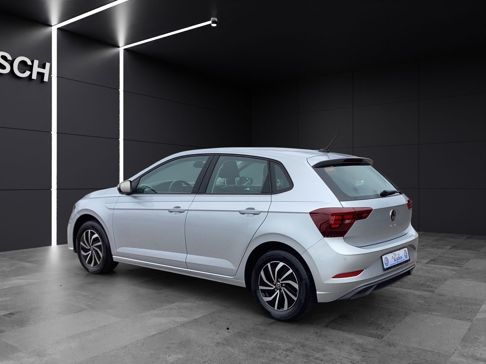 Fahrzeugabbildung Volkswagen Polo Life LED CarPlay Klima AID PDC SH LM