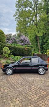 Peugeot 205 GTI Classique Sport N° 144/200 - schwarze Peugeot 205