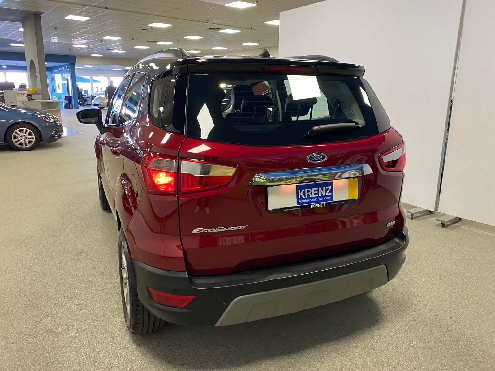 Fahrzeugabbildung Ford EcoSport 1.0 Titanium Automatik+AHK++NAVIGATION+
