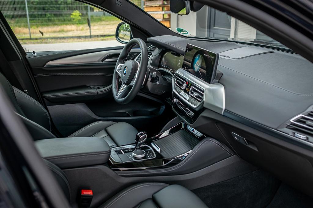 BMW X4 M40