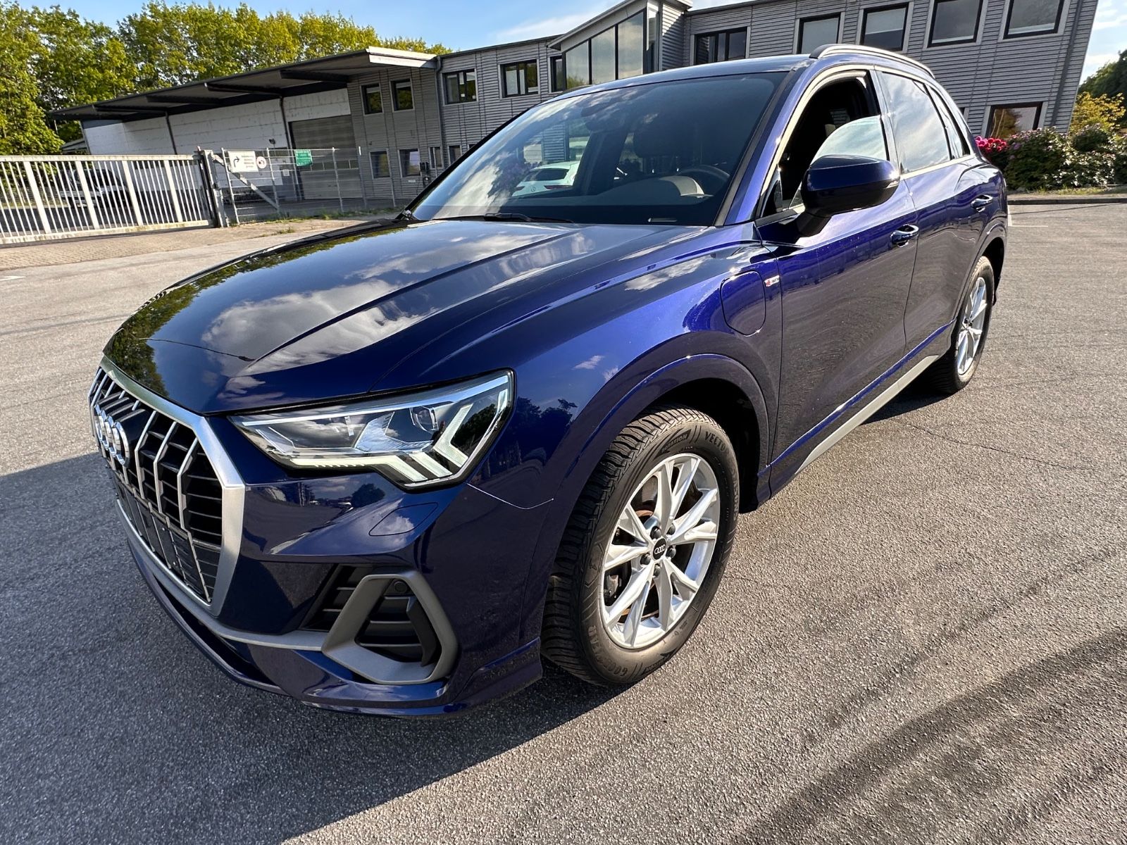 Audi Q3 45 TFSI e S line  S-Tronic 1.Hand  TopView foto 21