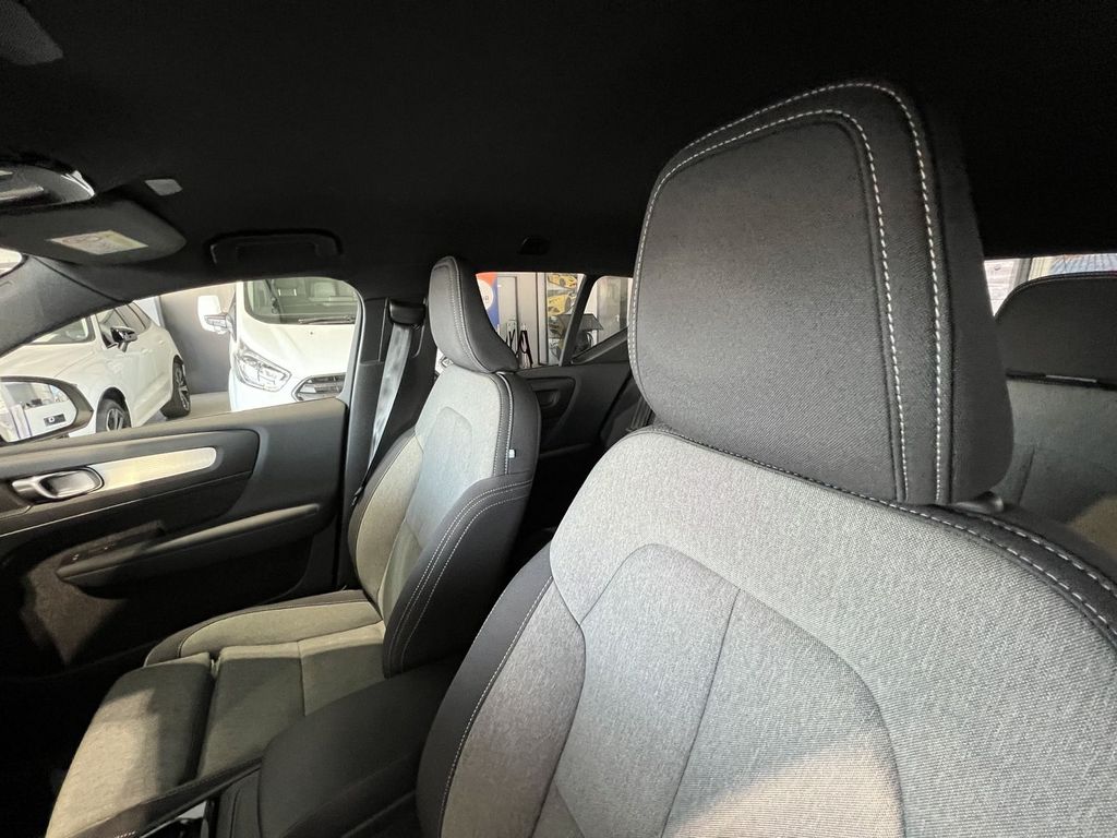 Volvo XC40 B3 Plus Dark ACC BLIS 360° H/K LED Navi SHZ