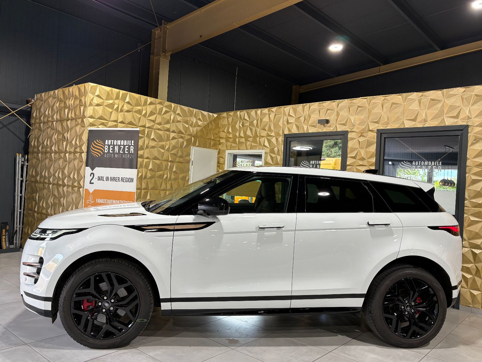 Fahrzeugabbildung Land Rover Range Rover Evoque Autobiography/PANO/KAMERA/ACC