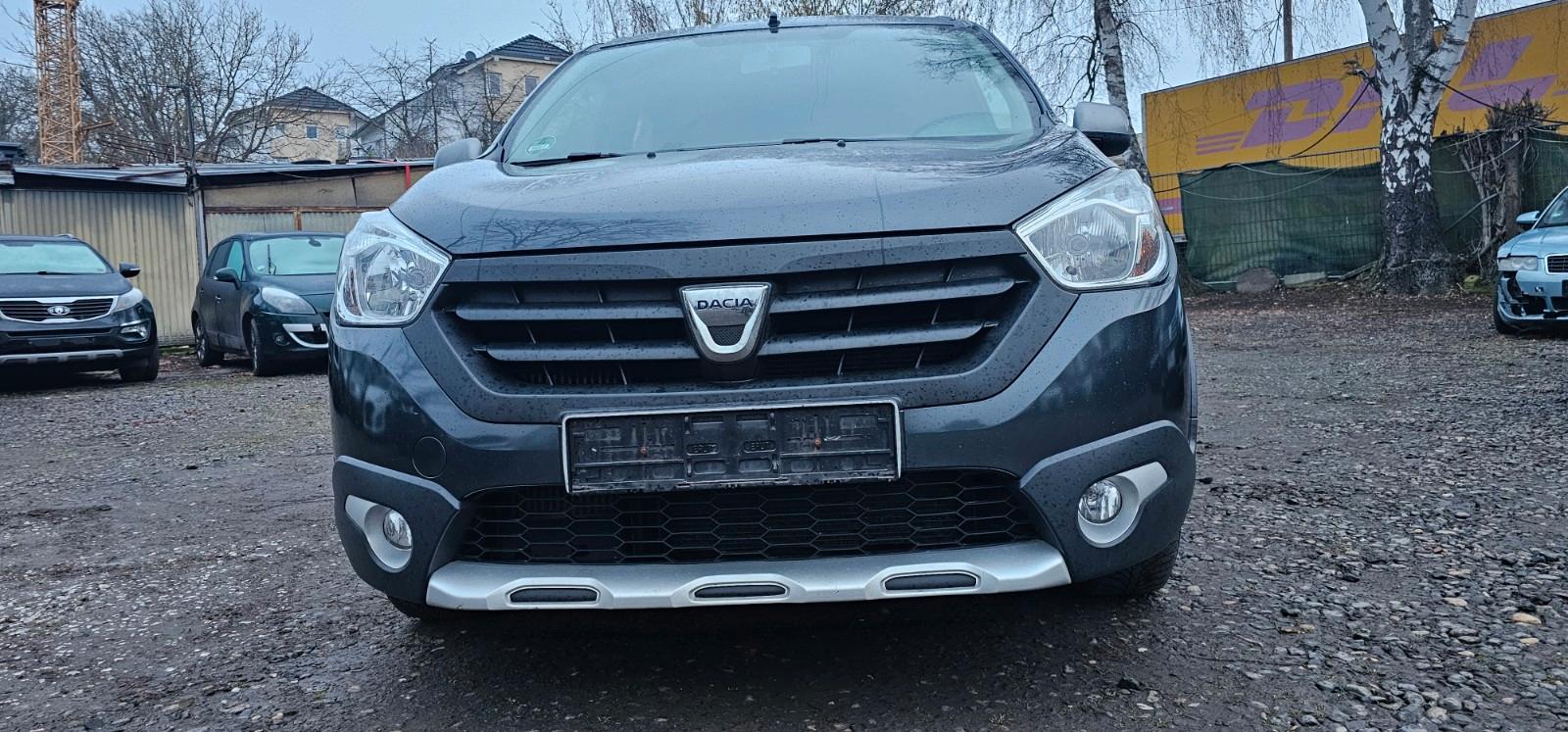 Dacia Lodgy Stepway, 7 Sitzer, EURO6