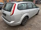 Ford Focus 1,6 Ghia Turnier Autom. - Ford Focus: Turnier Ghia