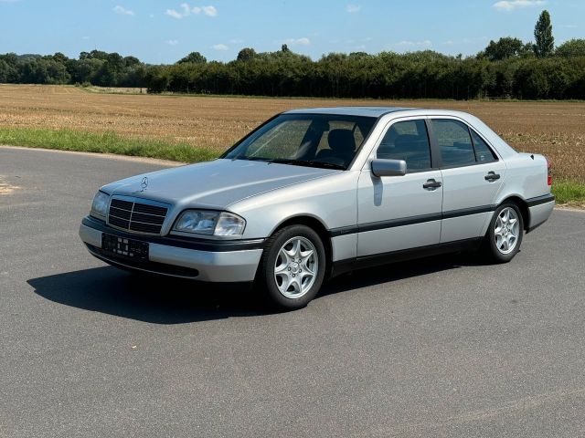 Mercedes-Benz C 180 ESPRIT