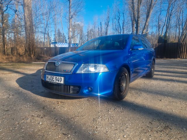 Skoda Octavia Combi RS *TÜV 01.2027*