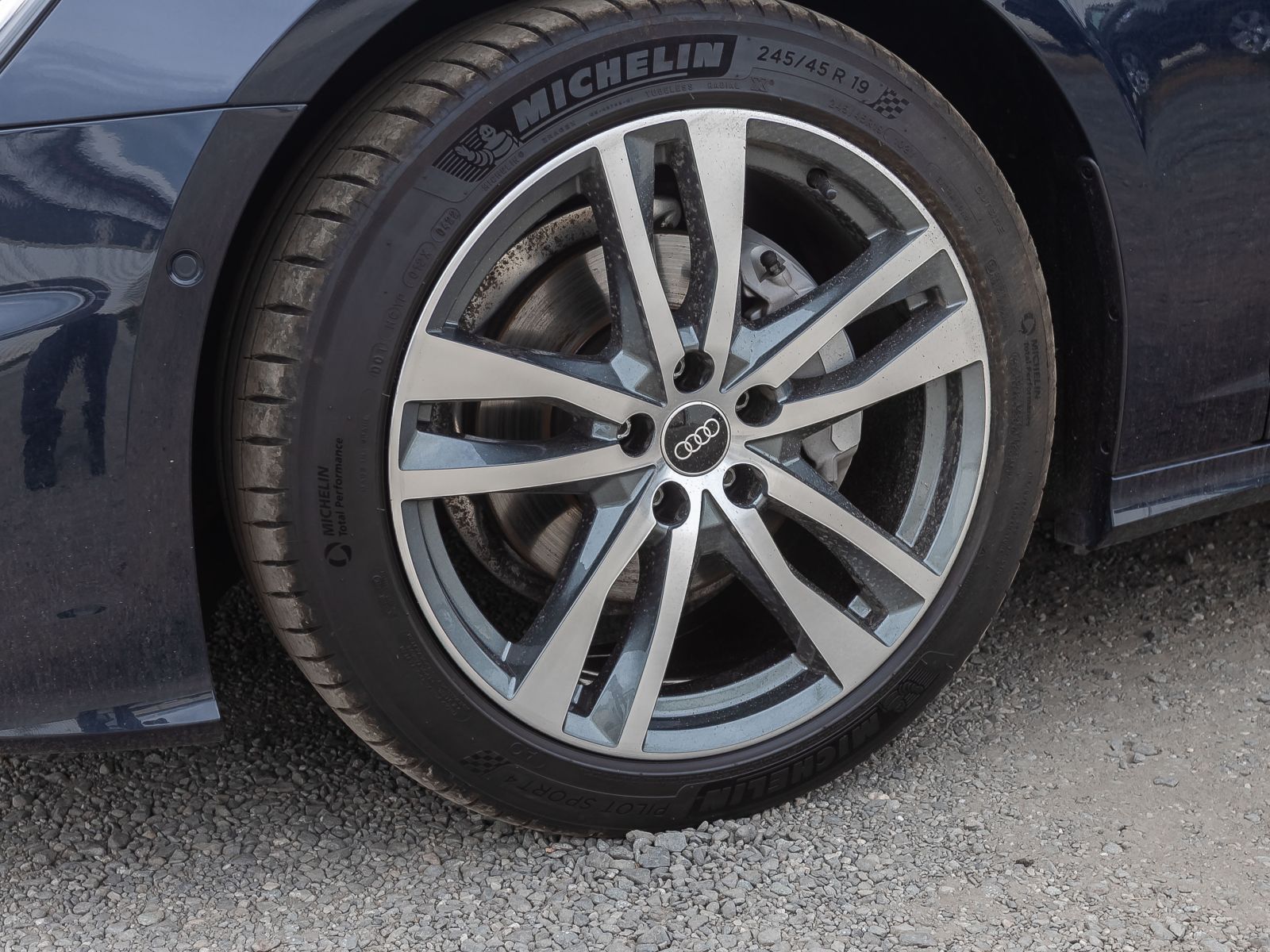 Audi A6 - Bild 12