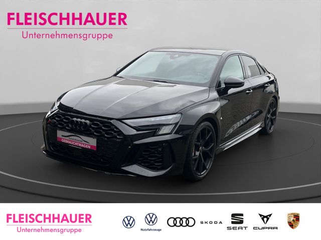 Audi RS3 Limousine Pano. 290 Km/h Keramik UPE 88630€