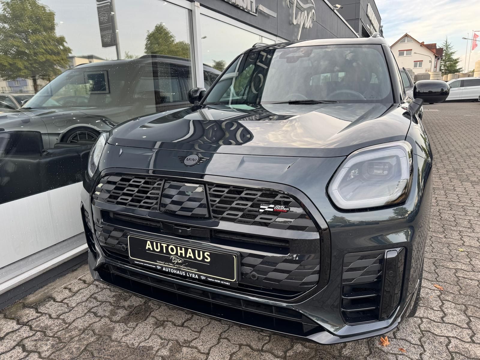 MINI Countryman S ALL4 JCW*LED*PANO*H&K*360°KAM*HUD* imagem 2