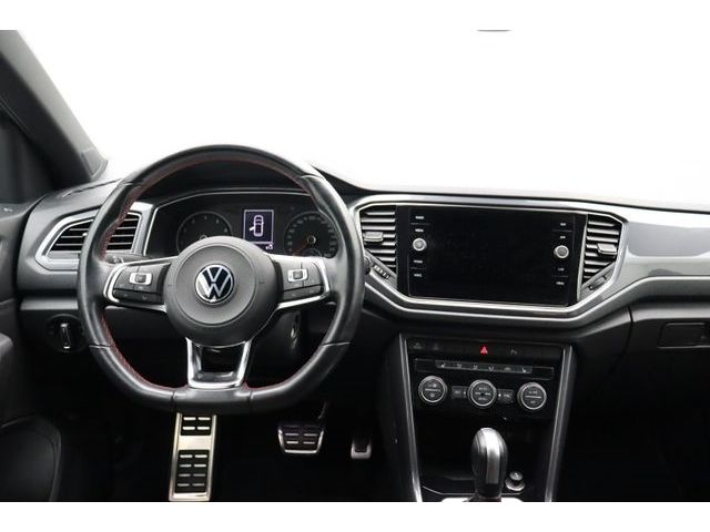 Fahrzeugabbildung Volkswagen T-Roc 1.5 Sport DSG ACC LED