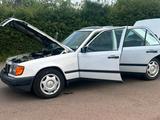 Mercedes-Benz Mercedes Benz W124 E300 H-Zulassung 1.Hand... - Mercedes-Benz Diesel Gebrauchtwagen aus dem Jahr 1987