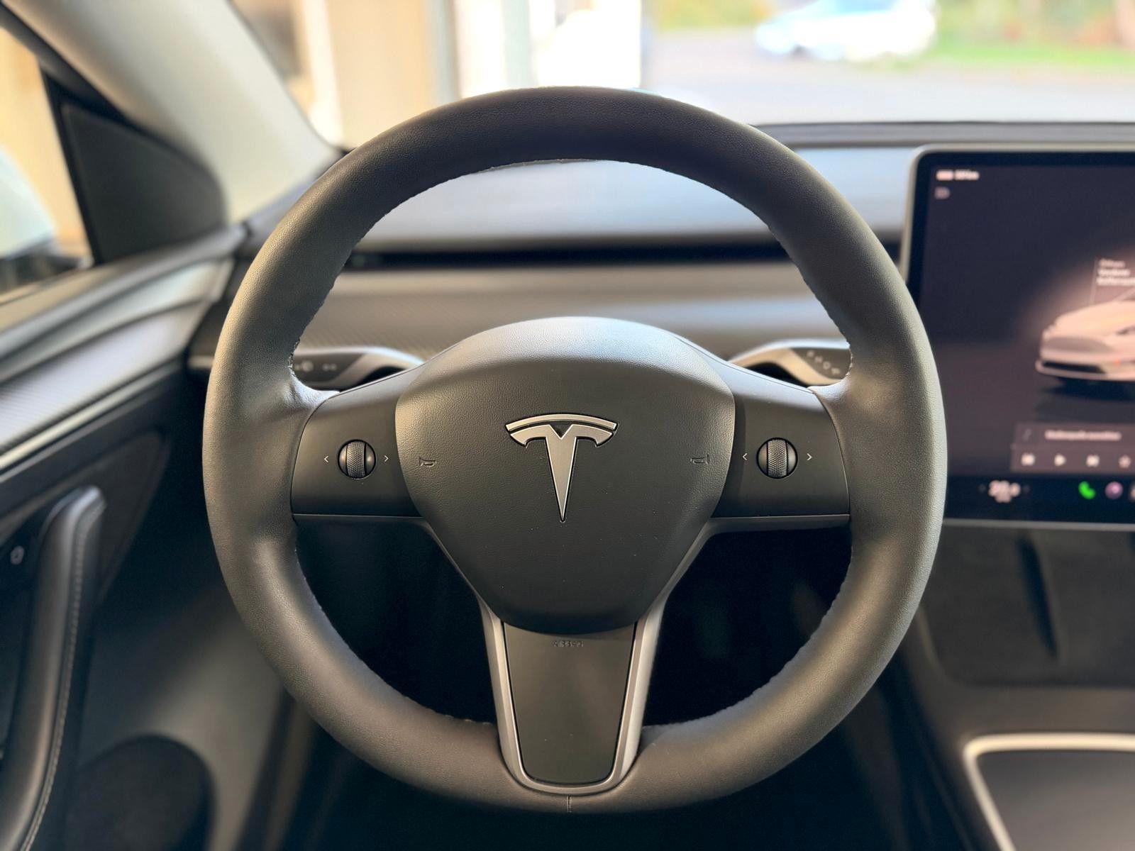 Tesla Model Y RWD Premium Matrix LFP Autop. Zertifikat foto 19