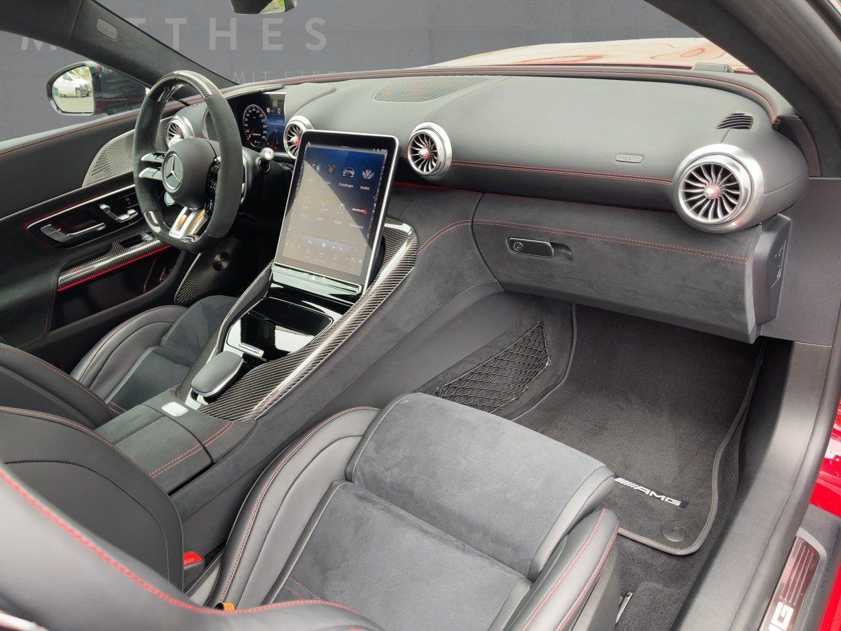 Fahrzeugabbildung Mercedes-Benz AMG GT 63 4M+ AMG/Night-II/Pano/Carbon/HuD/21''