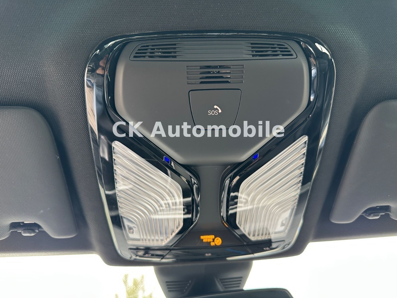 Fahrzeugabbildung BMW 330d Lim. M-Sport /Shadow-Line/Navi/Leder/LED