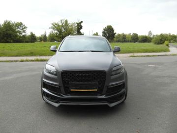 Audi Q7 - 2