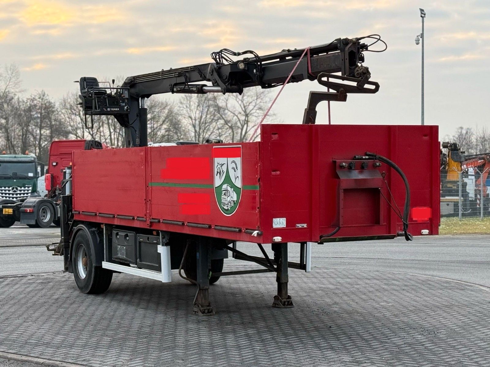 Fahrzeugabbildung Andere Robbert SOK  121 Baustoffpritsche Terex LK