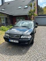 Volvo V70 Kombi Benzin - gebrauchte Volvo V70 aus dem Jahr 1999