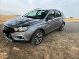 Lada Vesta 1.6 16V SW Cross Luxus  - graue Lada Vesta