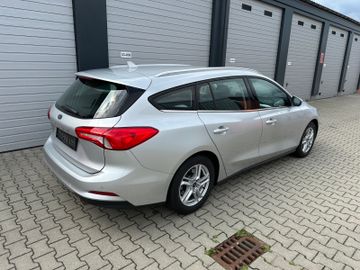 Ford Focus - 4