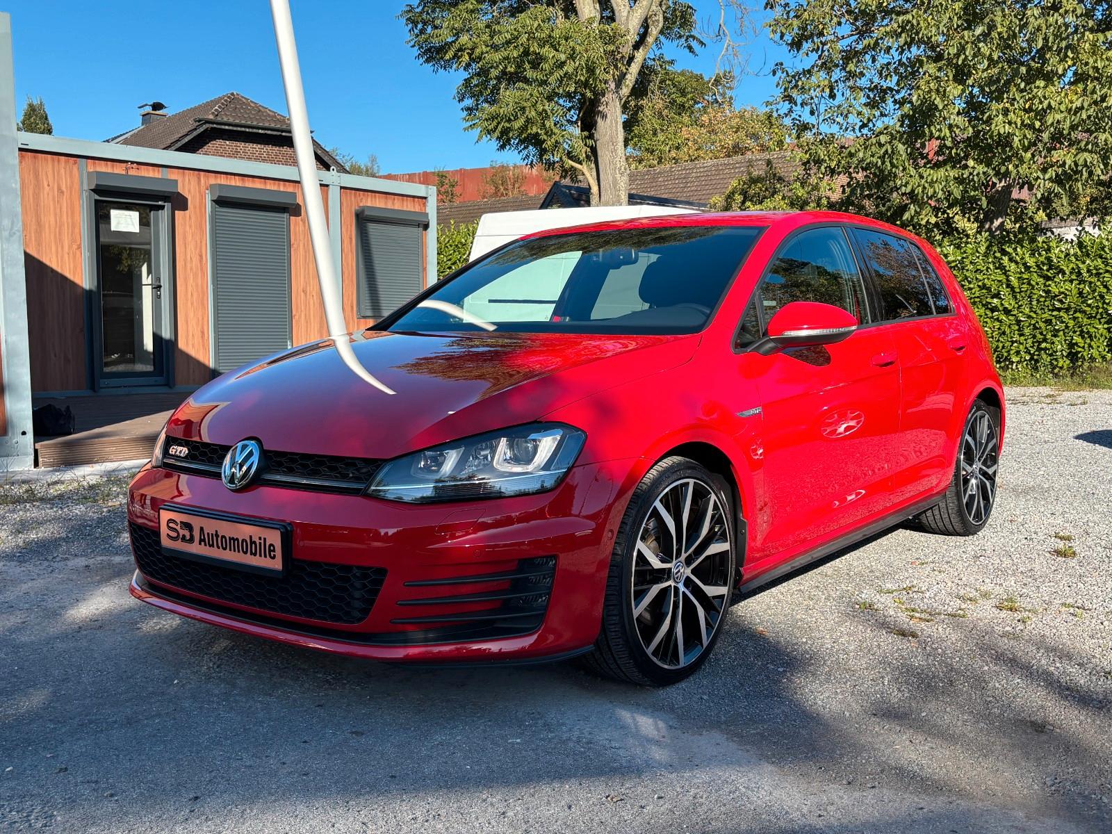 Volkswagen Golf VII Lim. GTD BMT*1.Hand*Scheckheft*Kamera*