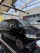 Volkswagen T6.1  - schwarze Volkswagen T6 andere