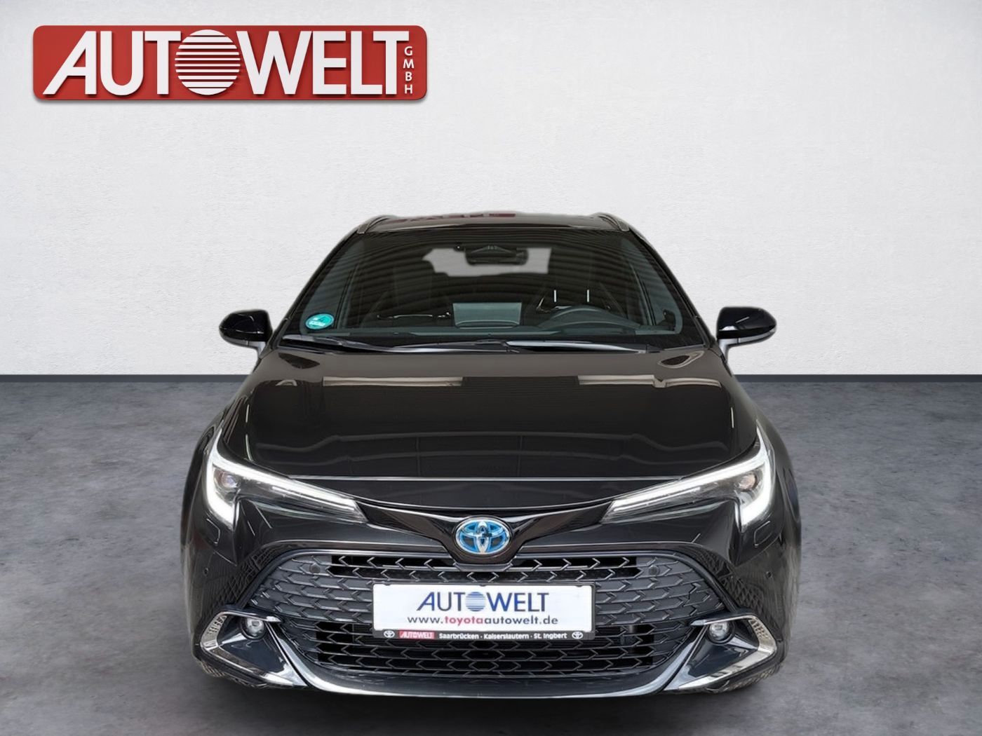 Fahrzeugabbildung Toyota Corolla Touring Sports 2.0 Lounge PanoramaSD JBL