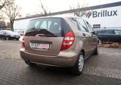 Fahrzeugabbildung Mercedes-Benz A 170 Classic Automatik PDC 1.Hand wenig KM TOP!