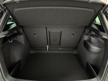 Skoda Karoq Sportline 1.5 Matrix+AHK+Panodach+Kamera