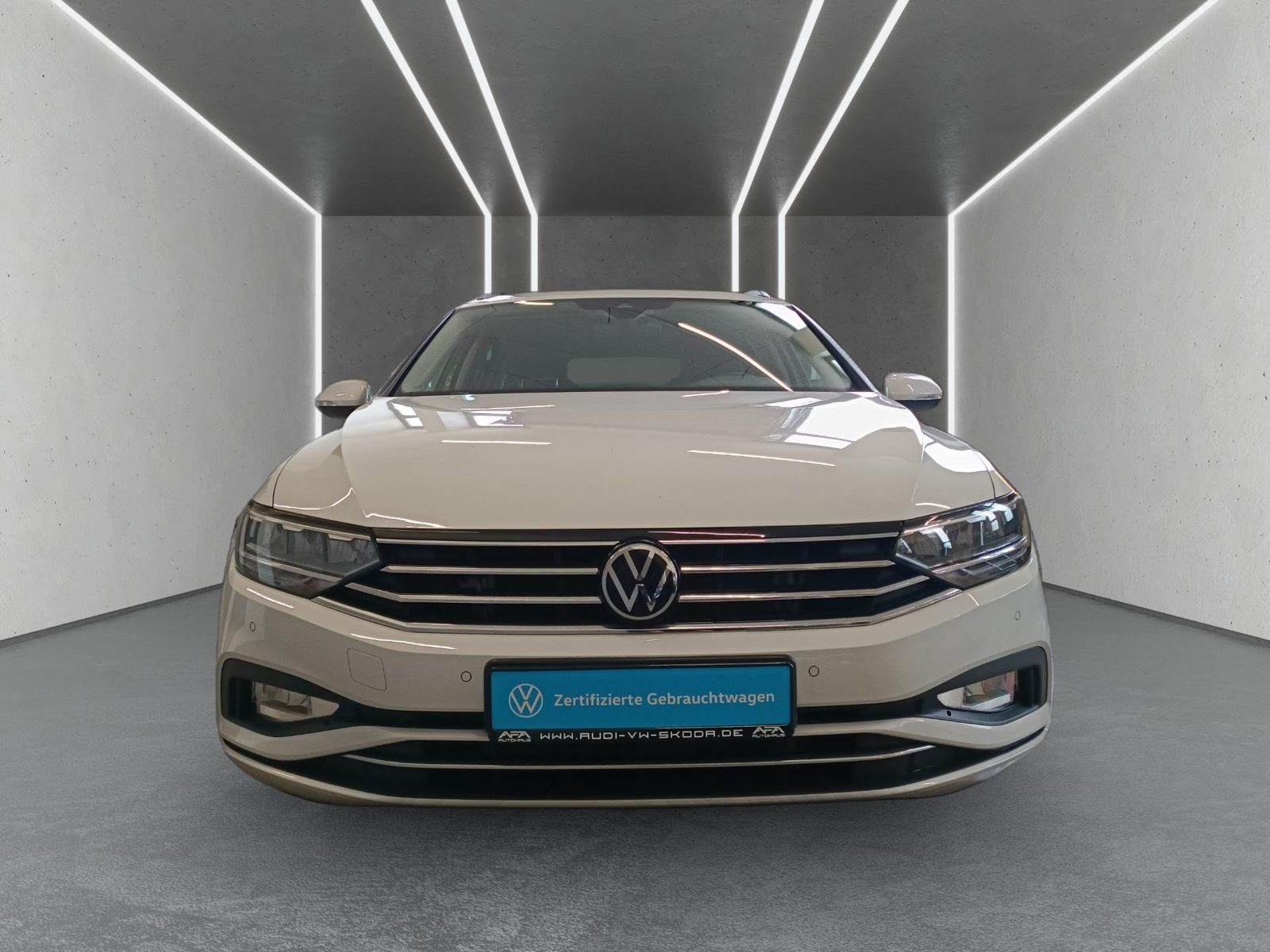 Volkswagen Passat - Bild 6