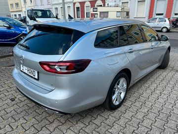 Fahrzeugabbildung Opel Insignia B Sports Tourer INNOVATION 4x4 AUTOMAT.