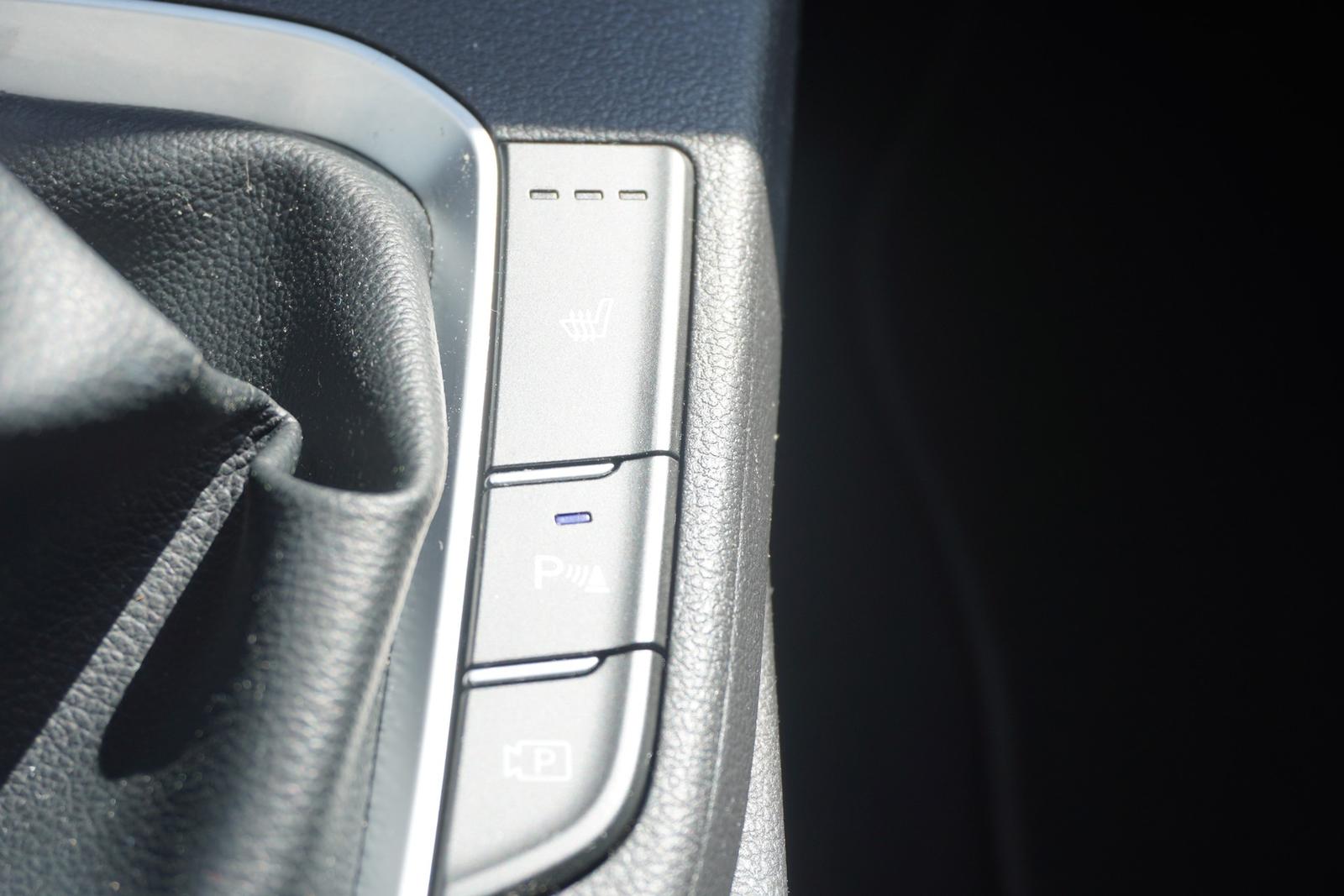 Hyundai i30 Kombi 1.0 T-GDI LED Navi Kamera PDC Tempomat