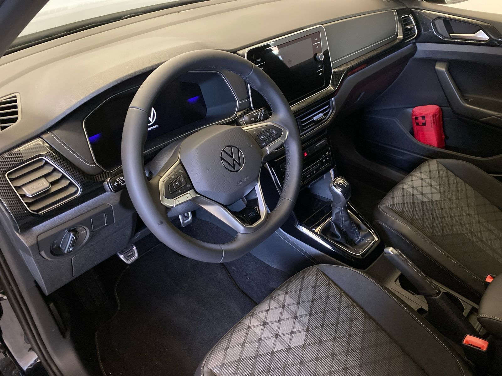 Volkswagen T-Cross - Bild 7