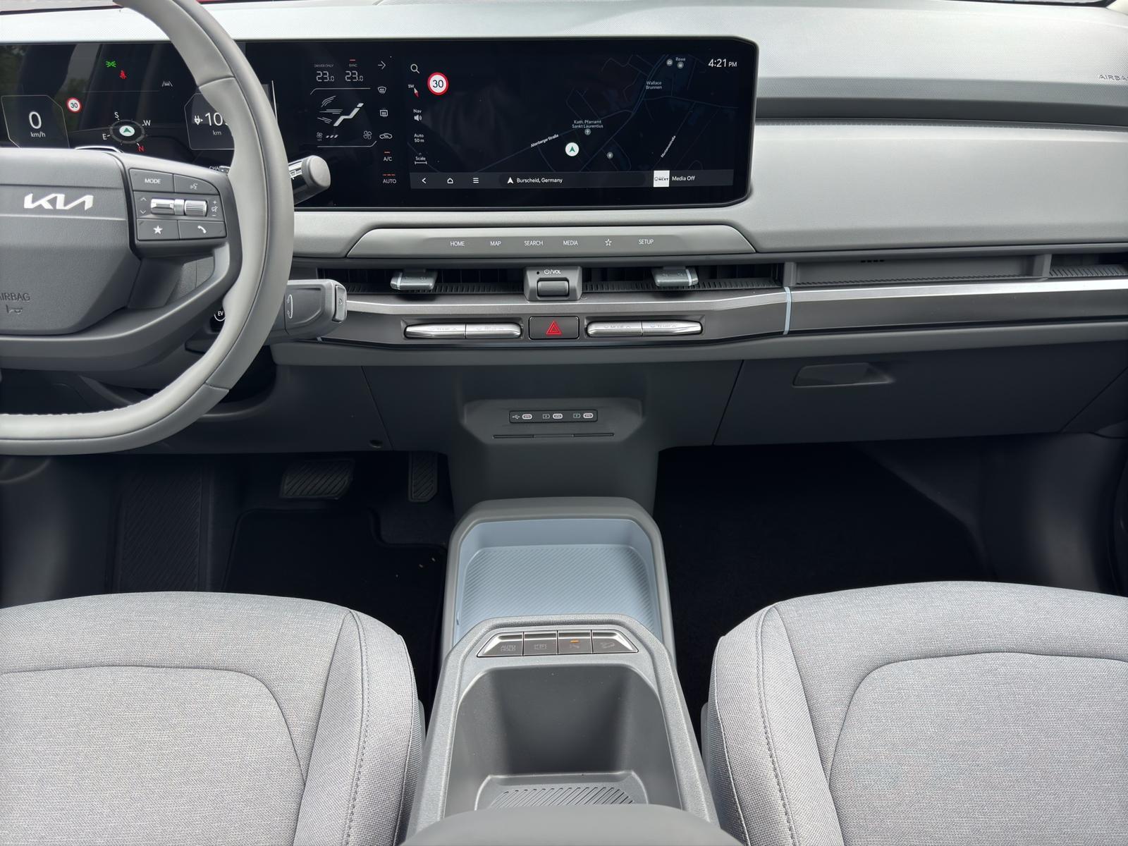Kia EV3 AIR 58.3 kWh WINTER-PAKET NAVI+KAMERA+CARPLA