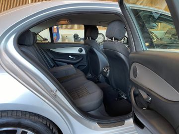 Mercedes-Benz E 350 d  *19%MwSt*ACC*AHK*LED*NAVI*WIDESCREEN*