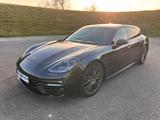 Porsche Panamera 4 Sport Turismo Platinum Edition - gebrauchte Porsche Panamera aus dem Jahr 2023