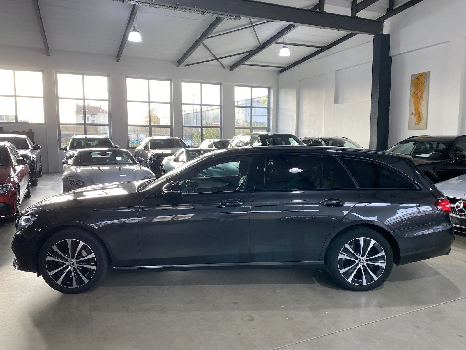 Fahrzeugabbildung Mercedes-Benz E 300 de 4-M T Avantgarde/WIDE/LED-HIGH/RFK/