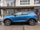 Volvo XC40 B5 AWD R Design Geartronic R Design - Volvo XC40 von privat